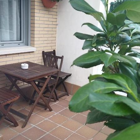 Apartamentos Mar Y Ola 1 Posada De Llanes エクステリア 写真