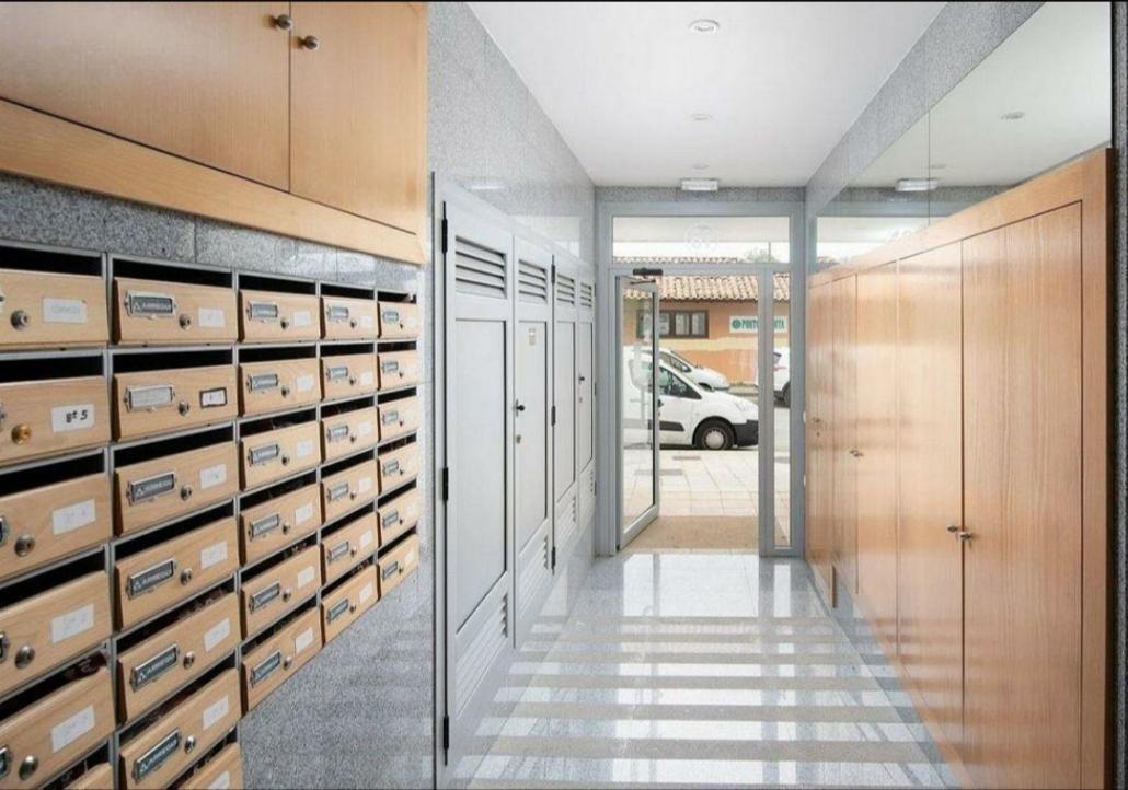 Apartamentos Mar Y Ola 1 Posada De Llanes エクステリア 写真