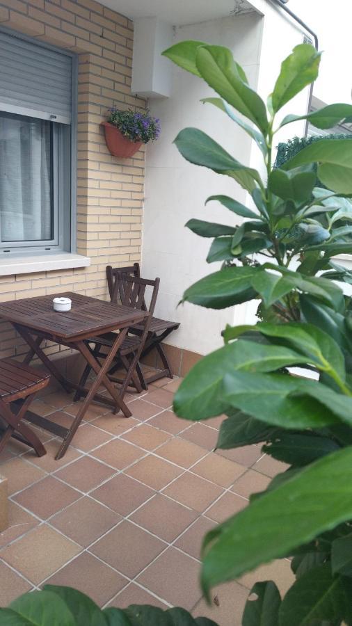 Apartamentos Mar Y Ola 1 Posada De Llanes エクステリア 写真